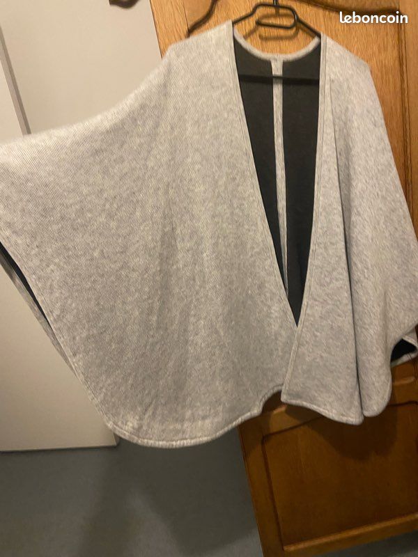 Pancho très chaud comme neuf (image 1)