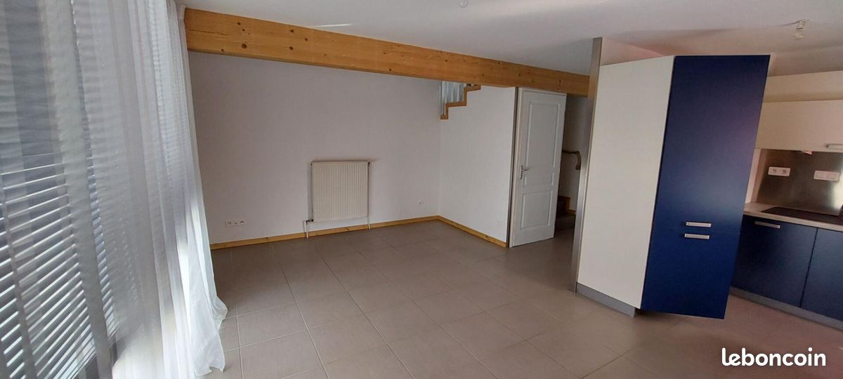 Appartement 3 pièces 54 m² · à La Cluse-Et-Mijoux · 54 m² · 850 €