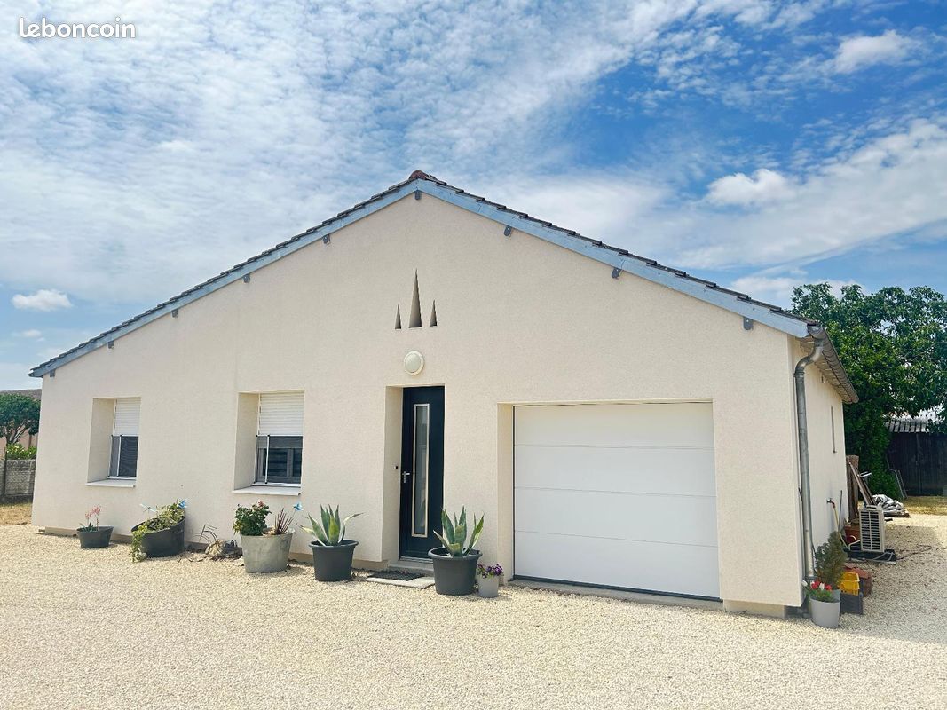 Maison 5 pièces 98 m² · à Thouars · 98 m² · 827 €