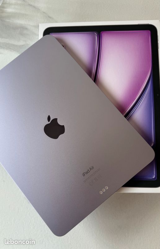 À VENDRE : iPad Air 11 pouces 128 Go (puce M2) (image 1)