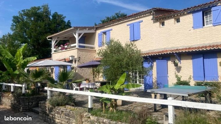 Propriété 10 pièces 354 m²