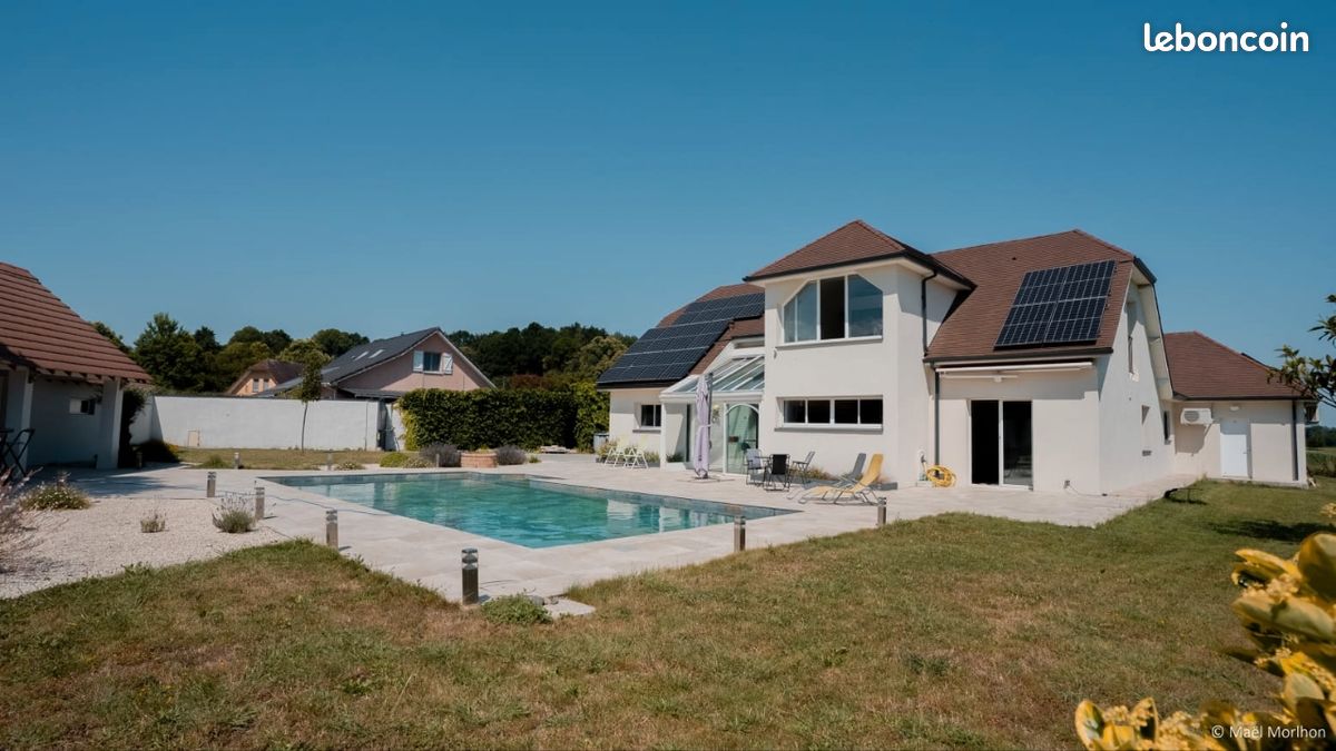 Maison 7 pièces 303 m² · à Pau · 303 m² · 565 000 €