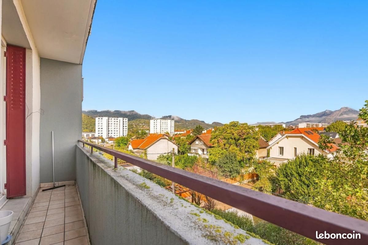 Appartement 3 pièces 62 m² · à Échirolles · 62 m² · 105 000 €