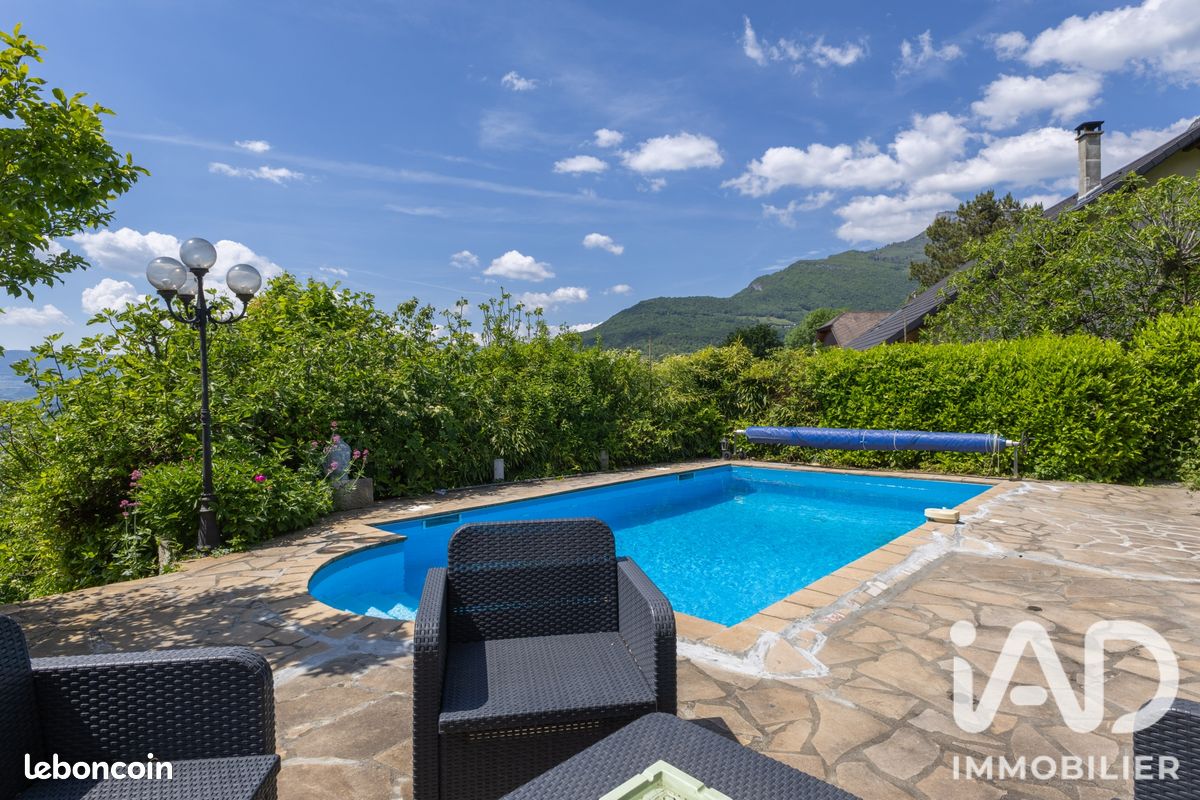 Maison 6 pièces 202 m² · à Barby · 202 m² · 502 000 €