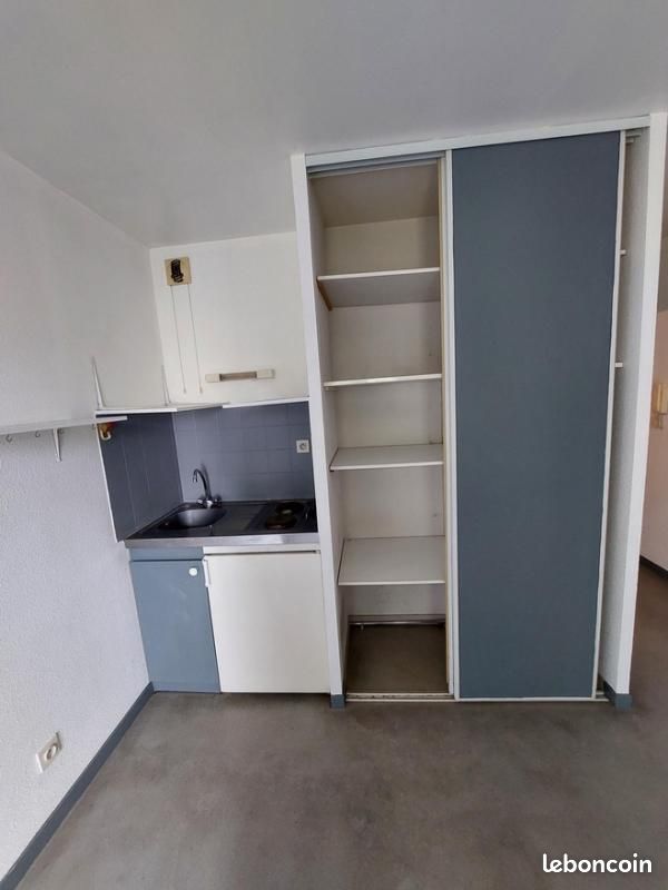 Appartement 1 pièce 19 m² · à Angers · 19 m² · 408 €/mois