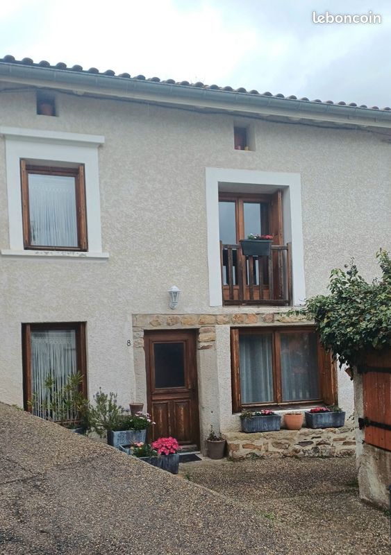 Maison 4 pièces 63 m² · à Saint-Priest-en-Jarez · 63 m² · 199 000 €
