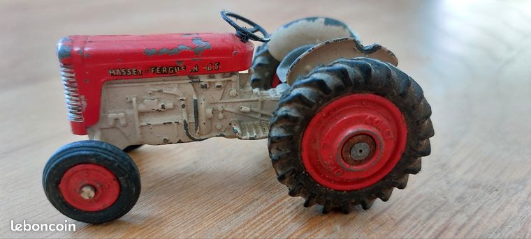 Ancien Tracteur-pelle Corgi Toys - Massey Ferguson - Jouet En Fer (plomb)