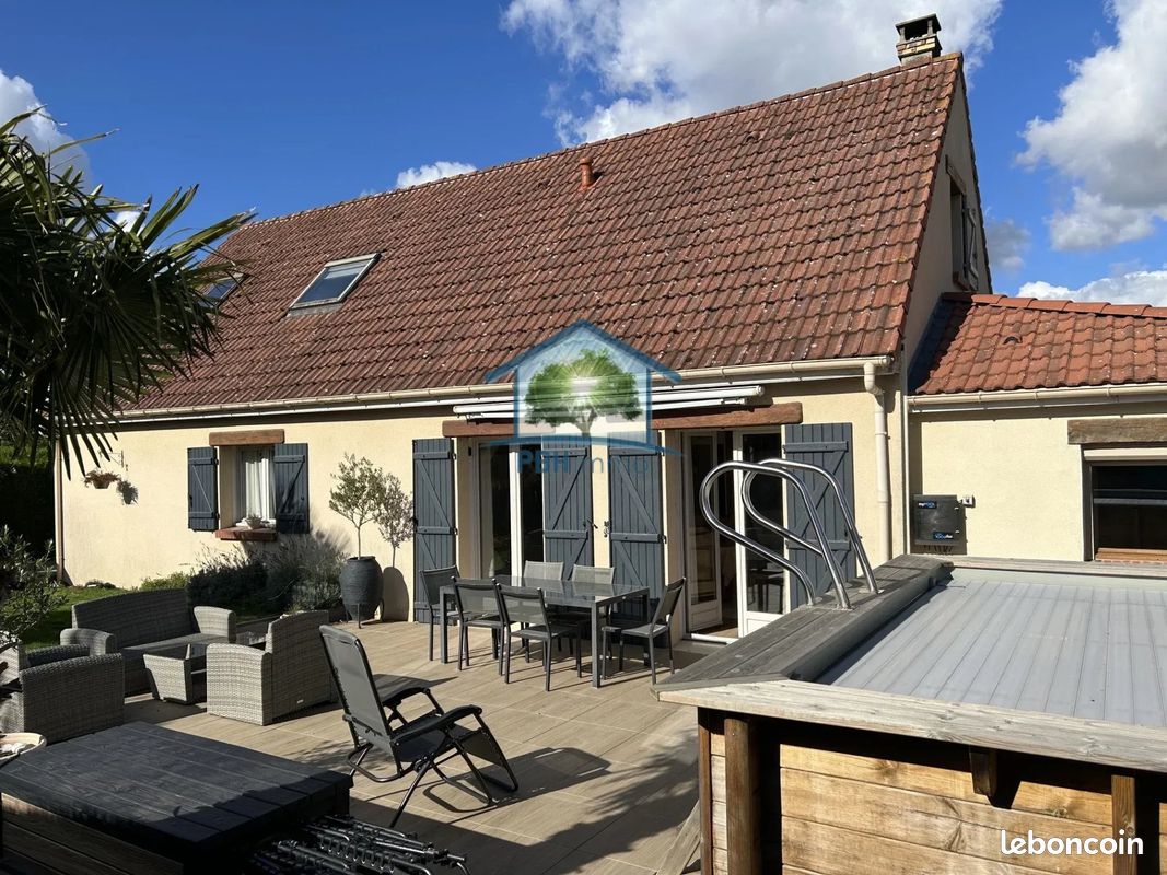 Maison 6 pièces 135 m² · à Grand Bourgtheroulde · 135 m² · 277 500 €