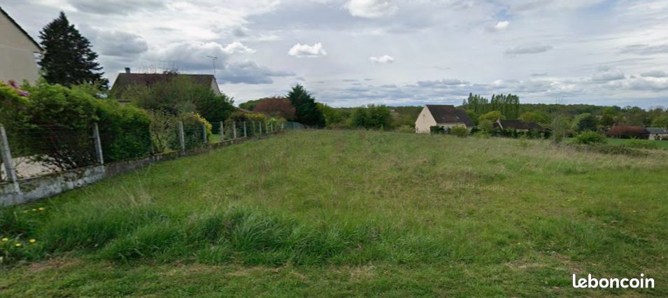Terrain constructible viabilisé 1 168 m² – Vue dégagée – 1h30 de Paris · à Villeneuve-les-Genêts · 11 500 €