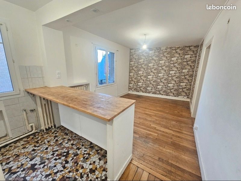 Appartement 2 pièces 30 m² · à Ris-Orangis · 30 m² · 66 000 €