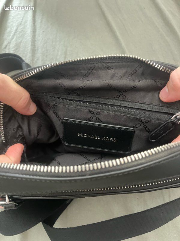 Sacoche Michael Kors peu porté sans facture (image 3)