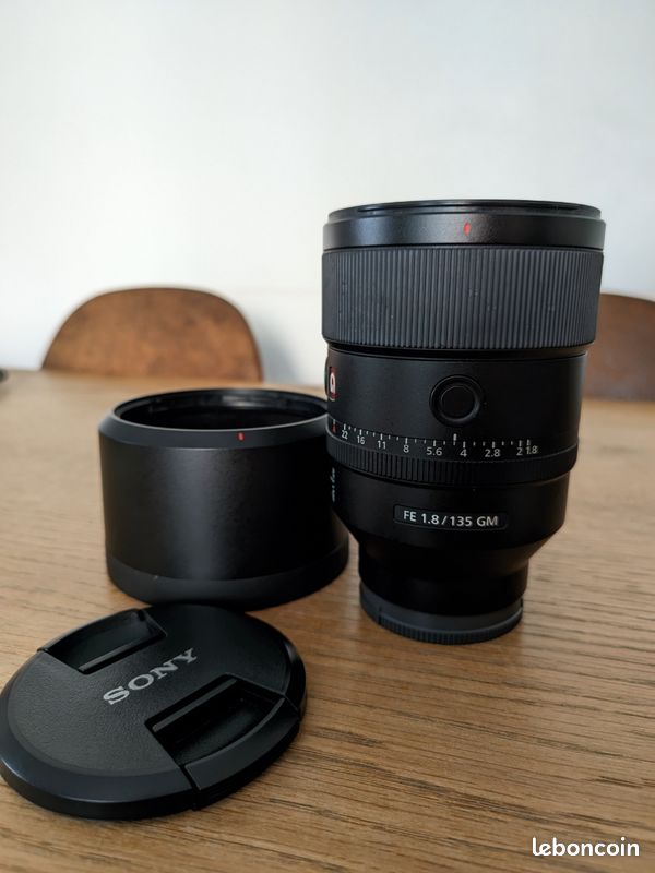 Sony FE 135 F1.8 GM avec facture (image 1)