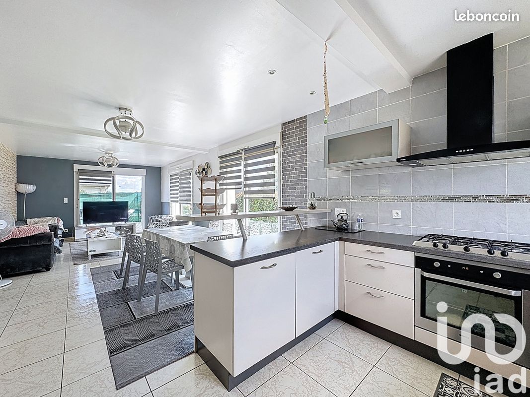 Maison 5 pièces 108 m² · à Loudéac · 108 m² · 230 000 €