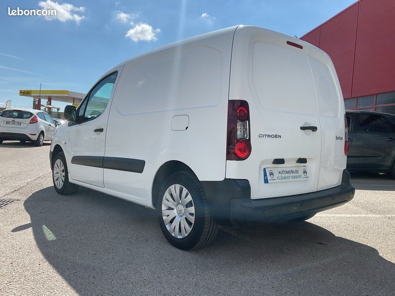Citroen berlingo ii (3) 1.6 bluehdi 100 confort taille m (image 5)