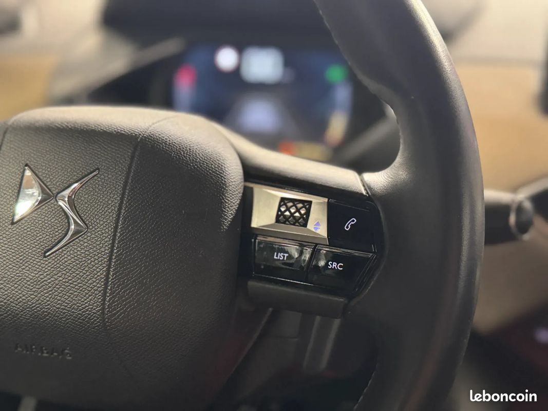DS DS 3 Crossback Chic 1.5L Diesel 102ch - Suivi complet - 2021 (image 18)
