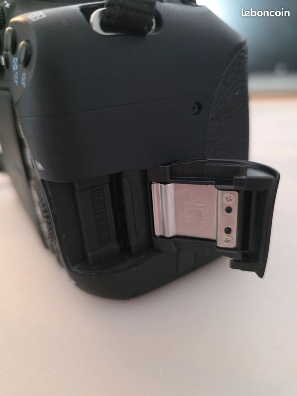 Canon EOS 760D – Boîtier nu – Très bon état (image 7)