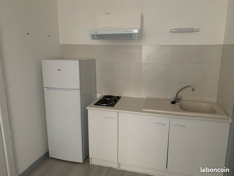 Appartement 2 pièces 25 m² · à Confolens · 25 m² · 375 €