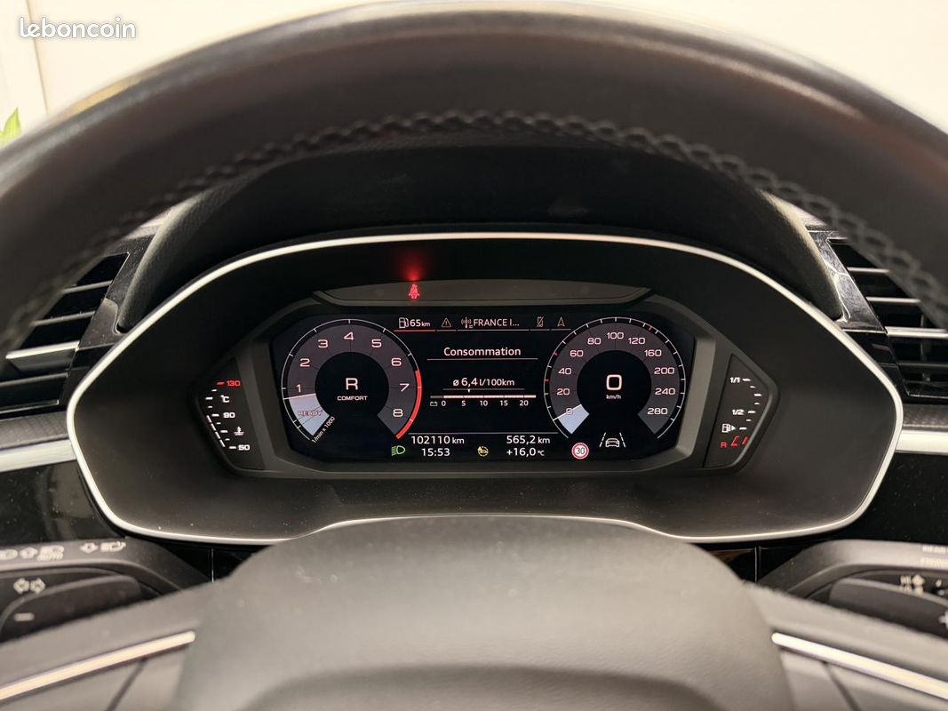 AUDI Q3 (315 euros/mois) Business Line 35 TFSI 150CV S-tronic CAMERA CARPLAY (image 16)