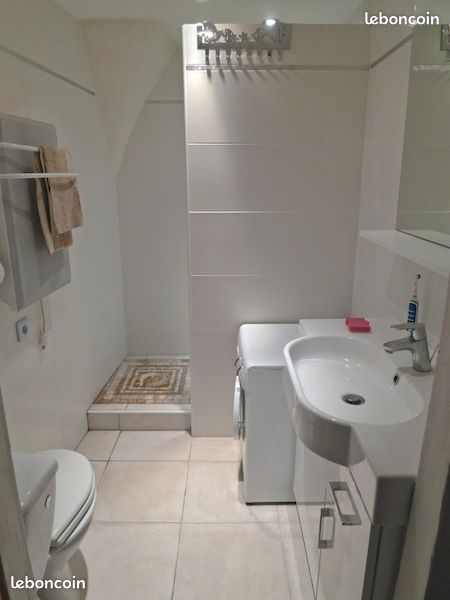 Appartement vouté rez de chaussée près du vieux port La Ciotat (image 3)