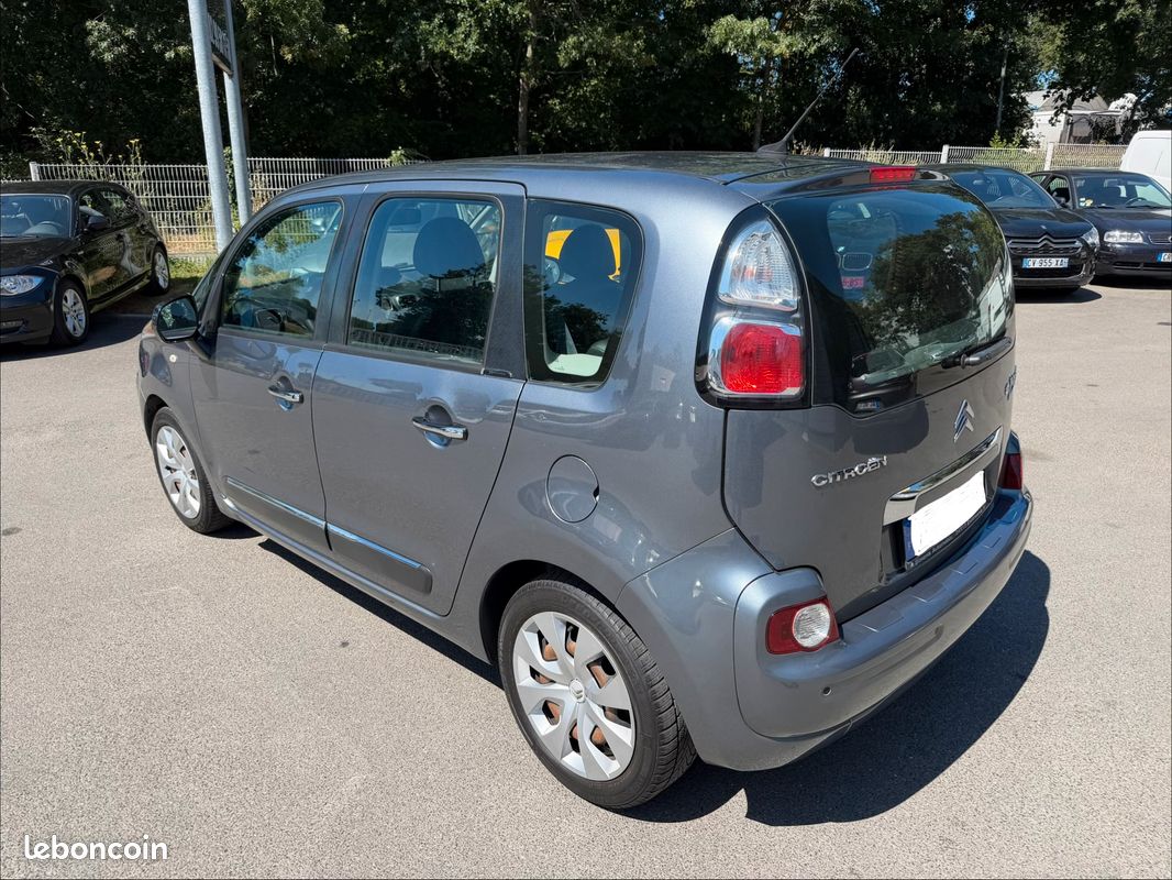 Citroën C3 Picasso 1.6 VTI Exclusive / Moteur à chaîne de distribution (PAS PURETECH) (image 3)