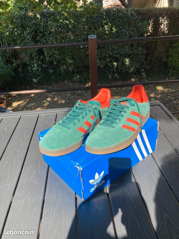 adidas gazelle silver green womens Adidas Gazelle Indoor Collegiate Green