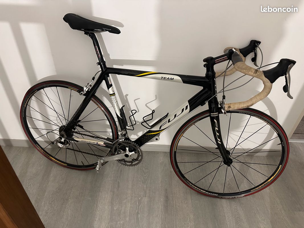 Bicycle 2007 Fuji Team Pro Fuji Team Pro Carbon Discount