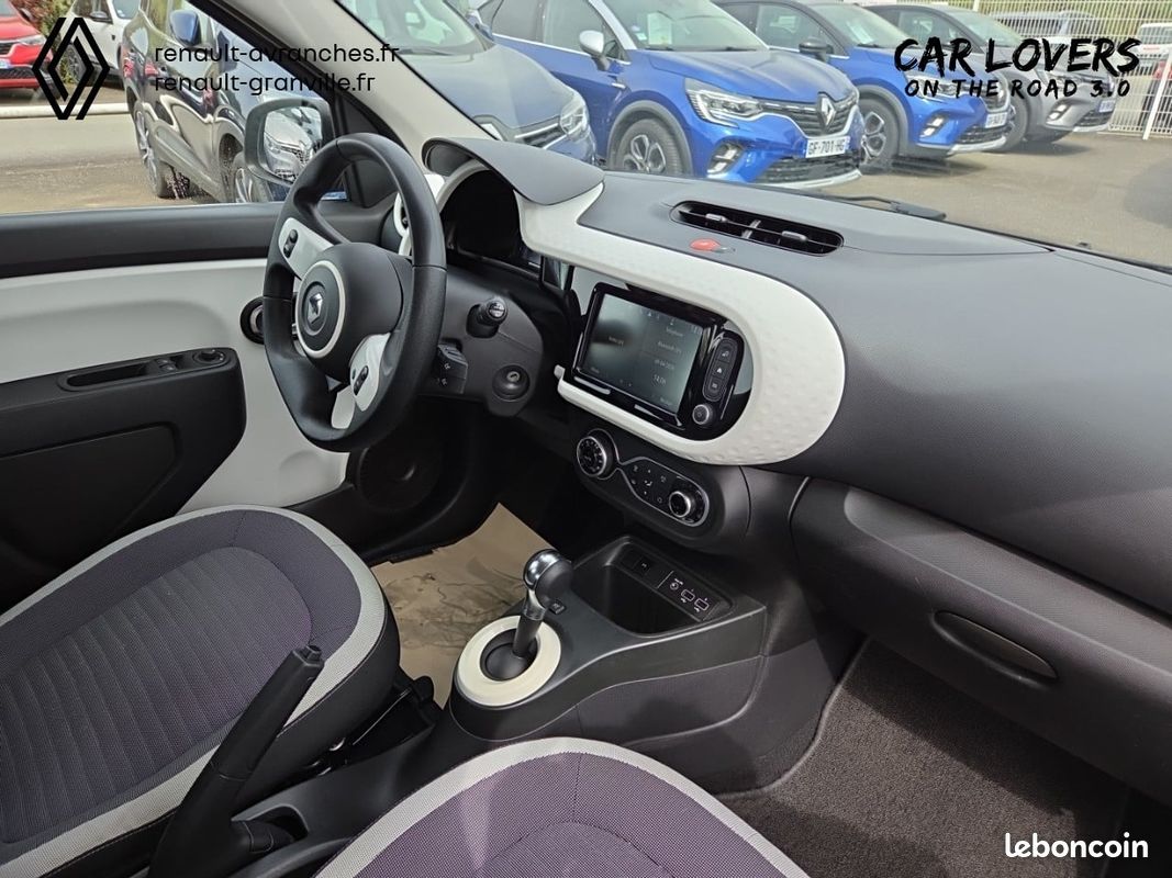 RENAULT Twingo III Achat Intégral - 21 Life (image 17)