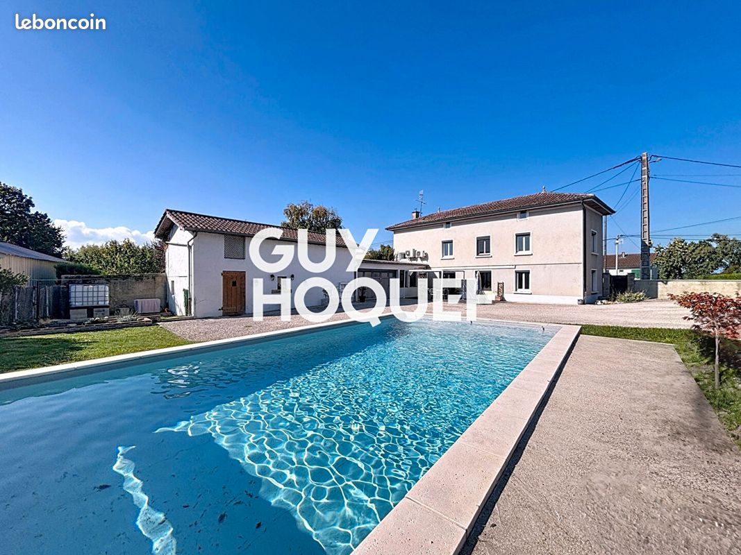 Maison 8 pièces 155 m² · à Crêches-sur-Saône · 155 m² · 317 000 €