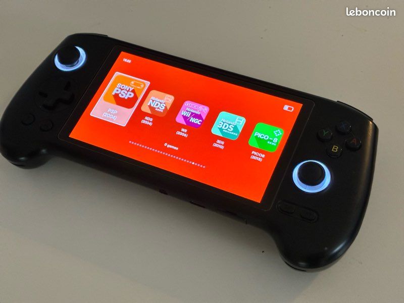 Anbernic RG 556 écran Oled avec carte sd 256go et jeux (image 1)