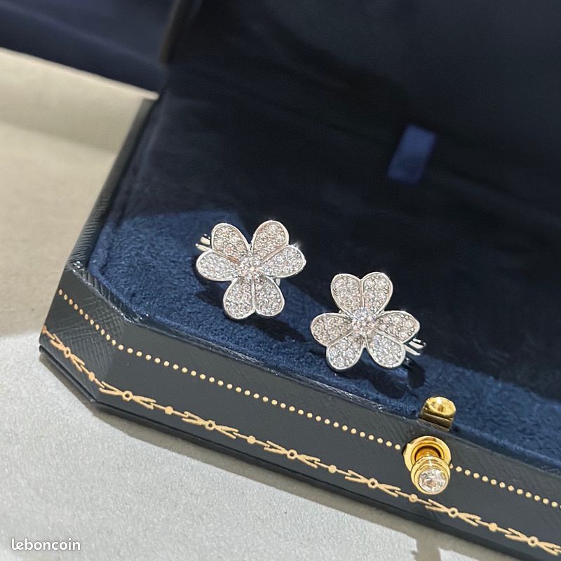 Boucles d'oreilles Cleef & Arpels Van (image 2)