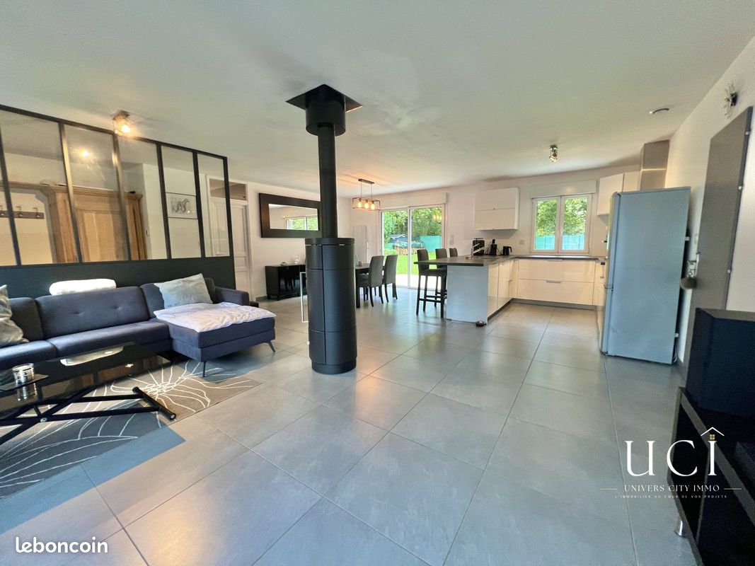 Maison 5 pièces 97 m² · à Geneston · 97 m² · 298 965 €