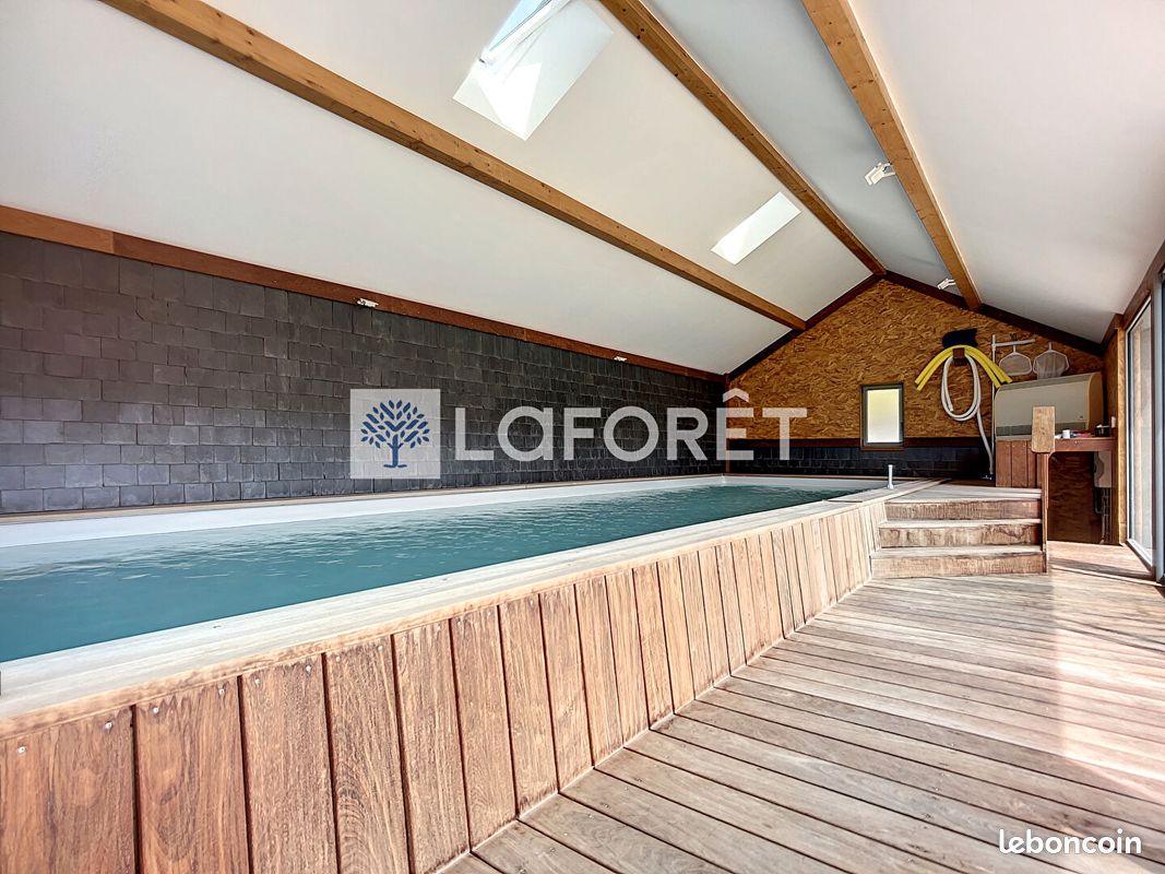 Propriété 4 pièces 175 m² - Parthenay 79200 (image 3)
