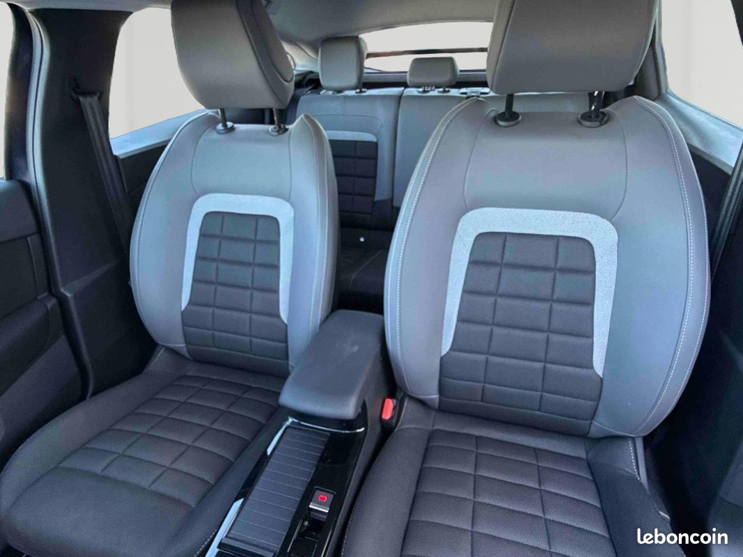 Citroen C4 1.2 Hybride 136ch S&S PLUS Automatique (image 22)