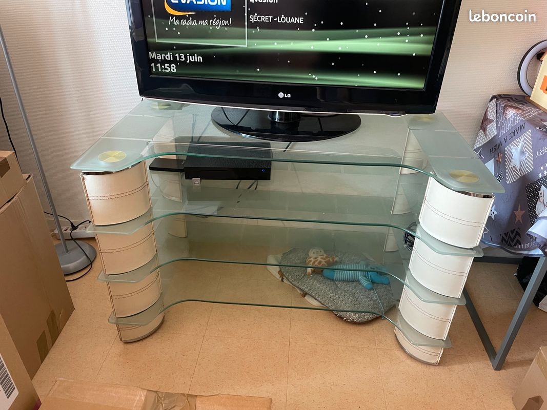 Meuble tv en verre (image 1)
