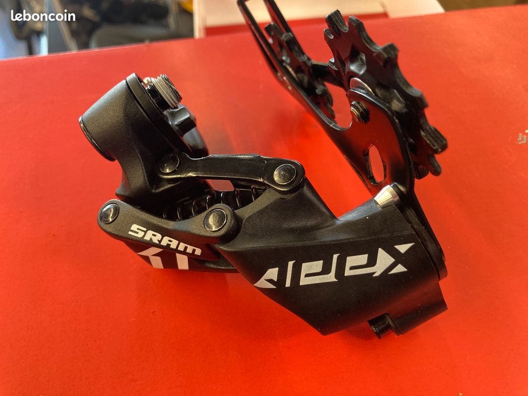 Derailleur arriere SRAM Apex 11v Neuf (image 1)