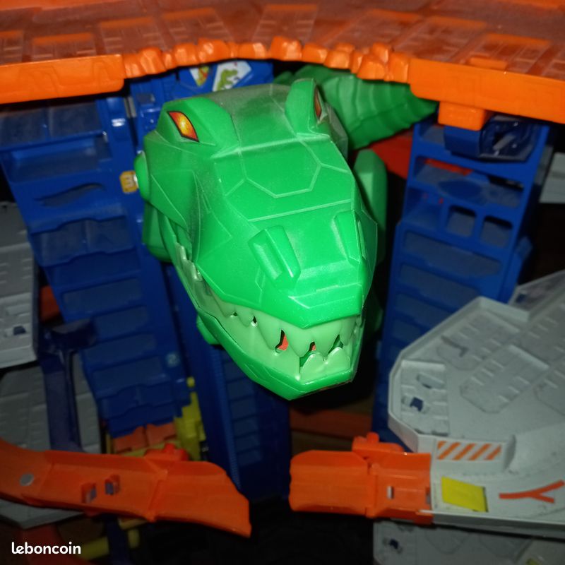 Garage hot wheels (image 1)