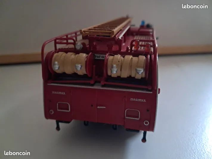 1/43 camion pompier magirus Deutz miniature (image 9)