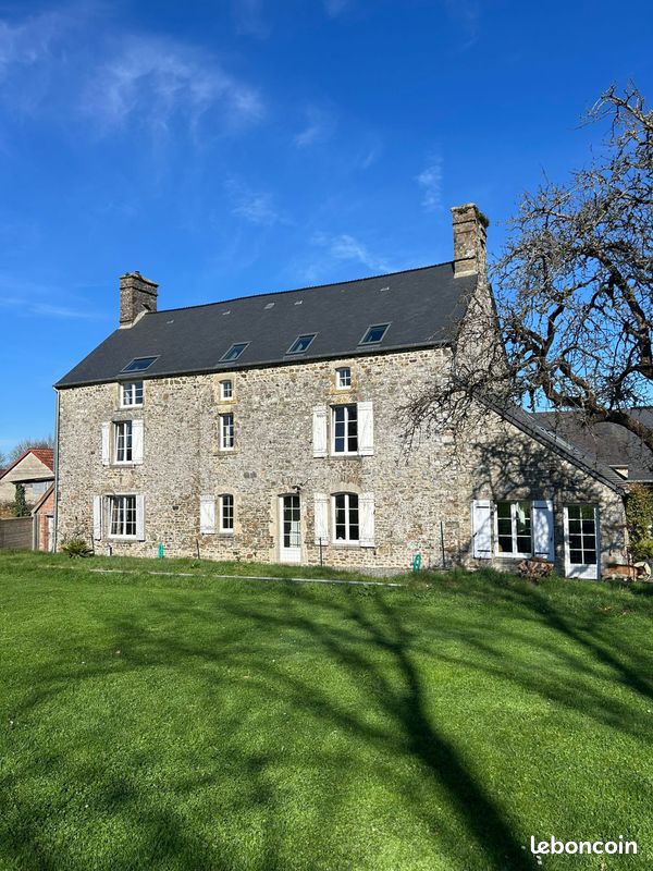 Maison 10 pièces 290 m² · à La Haye · 290 m² · 522 000 €