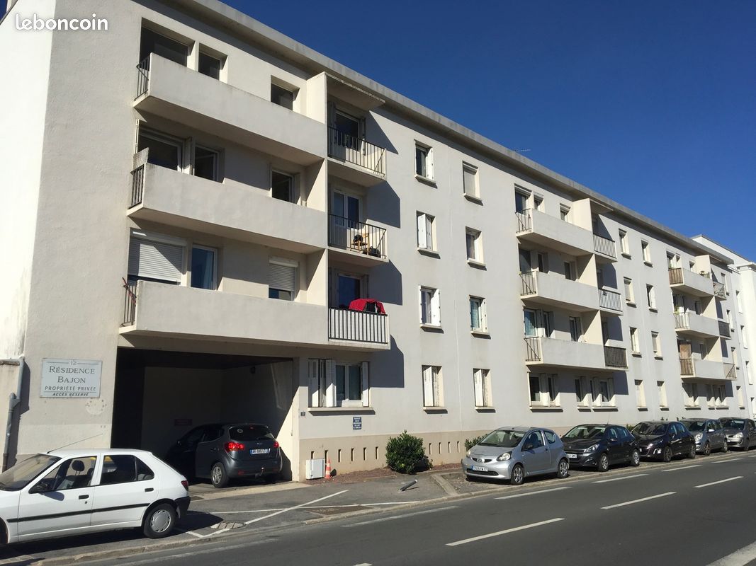 Appartement 4 pièces 67 m² · à Poitiers · 67 m² · 875 €