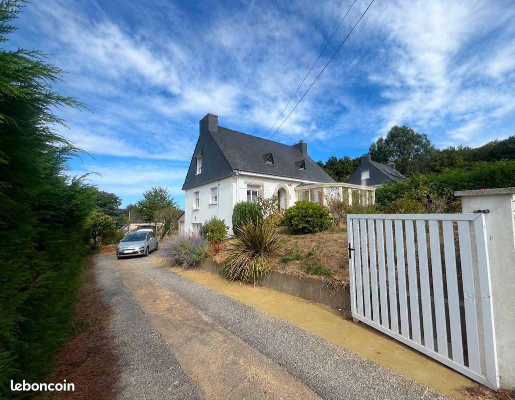 Maison 5 pièces 122 m² · à Guern · 122 m² · 225 000 €