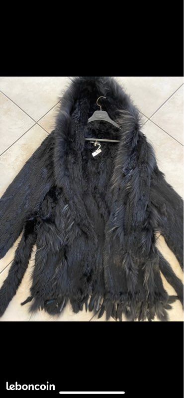 Veste / manteau fourrure (image 2)