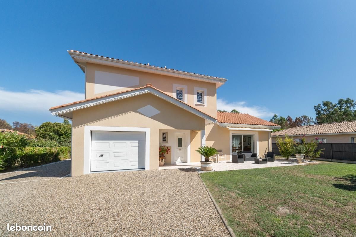 Maison 5 pièces 156 m² · à Biscarrosse · 156 m² · 640 000 €