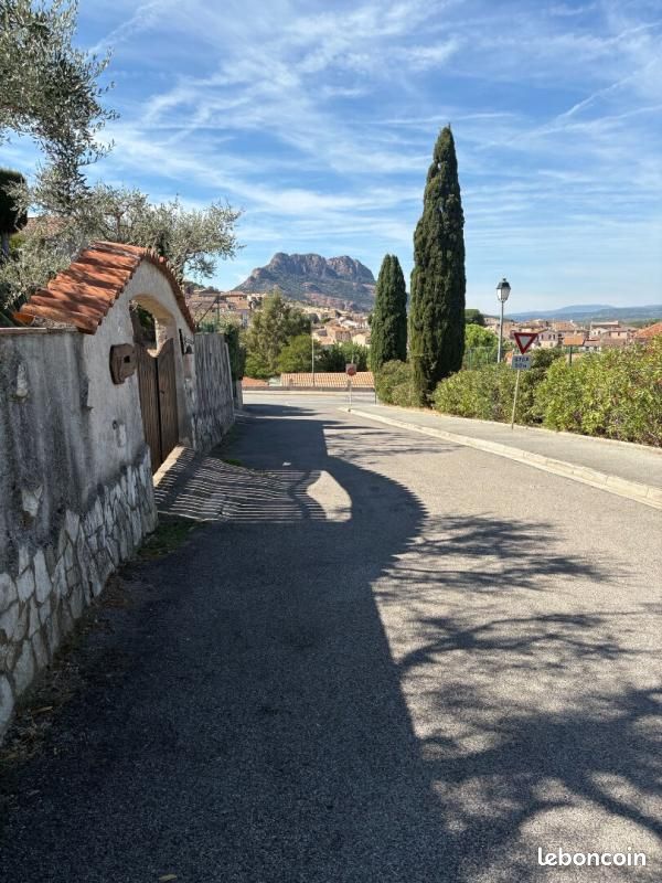 Maison 3 pièces 100 m² · à Roquebrune-sur-Argens · 100 m² · 364 000 €