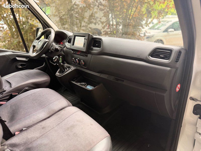 Renault master fgn trac f3500 l3h2 blue dci 135 confort - 14 991 ht - tva récupérable - sort de revision (image 12)