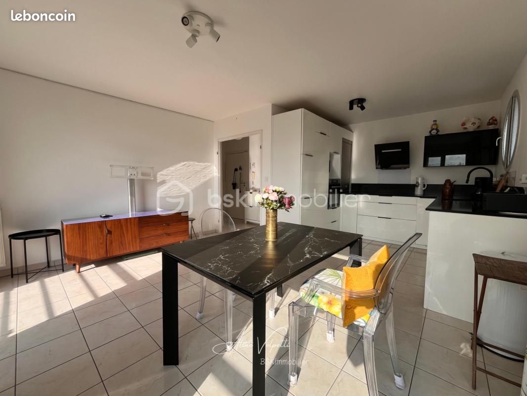 Appartement 3 pièces 54 m² · à Noisiel · 54 m² · 229 000 €