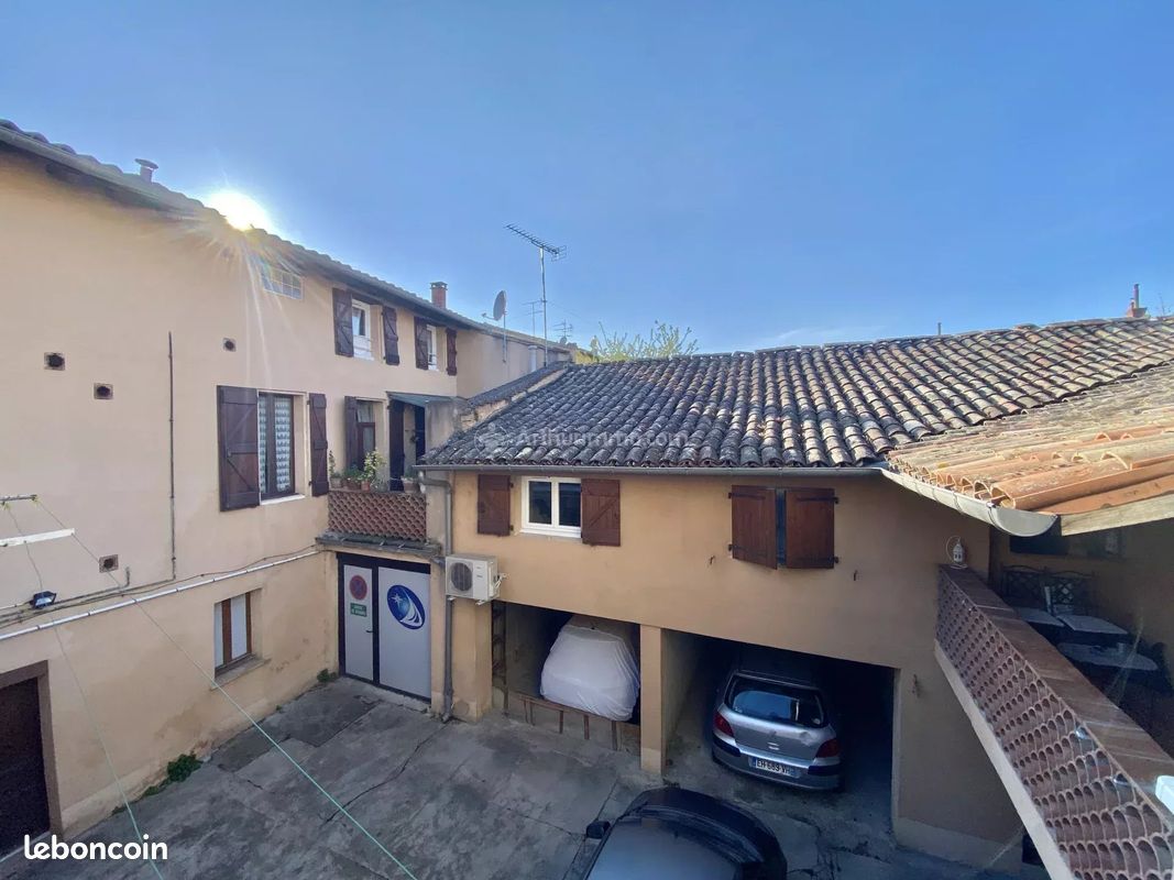 Immeuble 4 pièces 325 m² · à Gaillac · 325 m² · 365 000 €