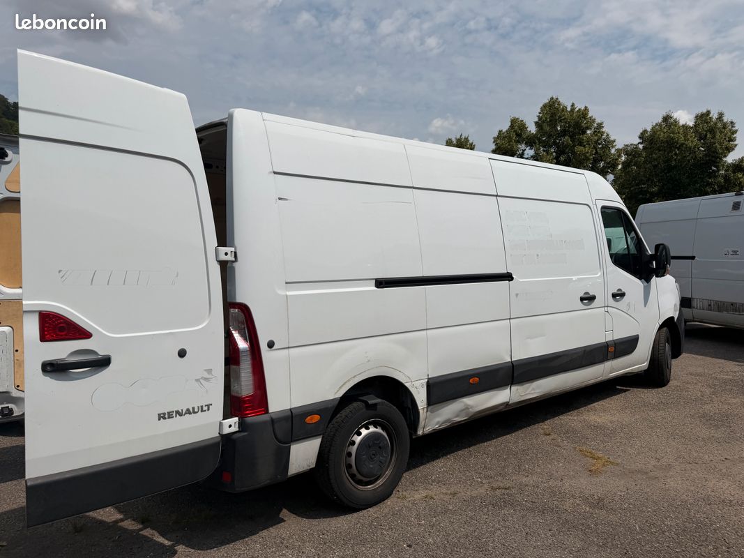 RENAULT MASTER L3H2 DCI 135 de 2022 -Garantie- (image 4)