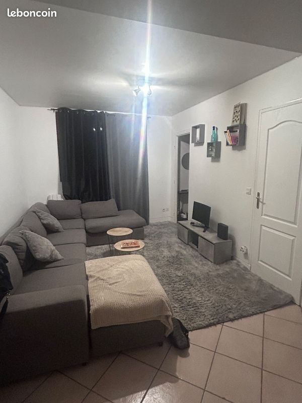 Appartement 2 pièces 55 m² · à Bruyères-le-Châtel · 55 m² · 780 €/mois