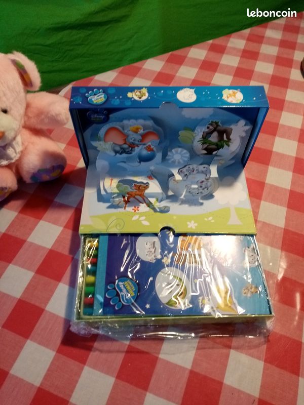 Jouets neufs (image 1)