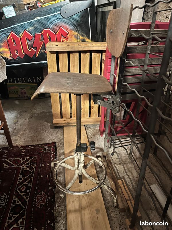 Lot De 4 Tabourets Vintage Industriel – Design Loft, Patine D’École, À Repeindre